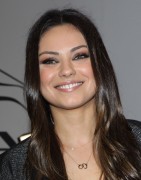 Mila Kunis ミラ・クニス