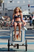 Ashley Tisdale アシュレイ・ティスデイル