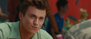 uump4.cc_[快传]浑身是劲 Footloose.2011.720p.BluRay.x264.DTS-HDC 5.48G