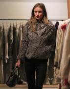 Rosie Huntington Whiteley ロージー・ハンティントン・ホワイトレイ