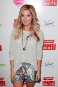 Ashley Tisdale アシュレイ・ティスデイル